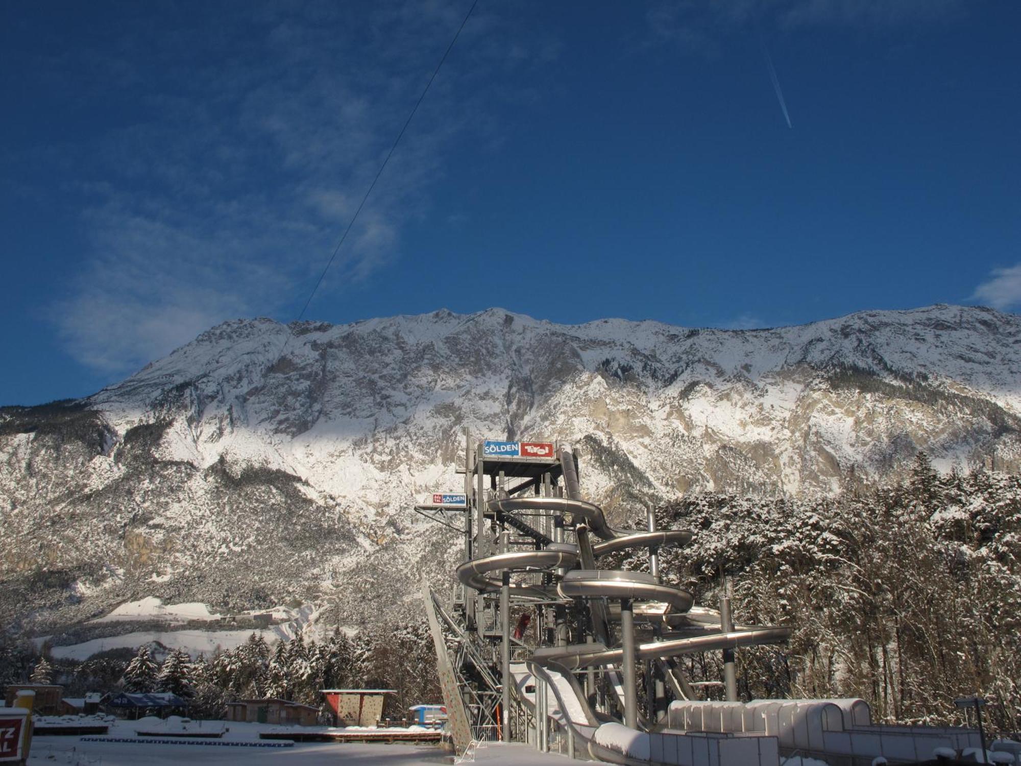 Area 47 - Tirol Hotel Otztal-Bahnhof Exterior photo